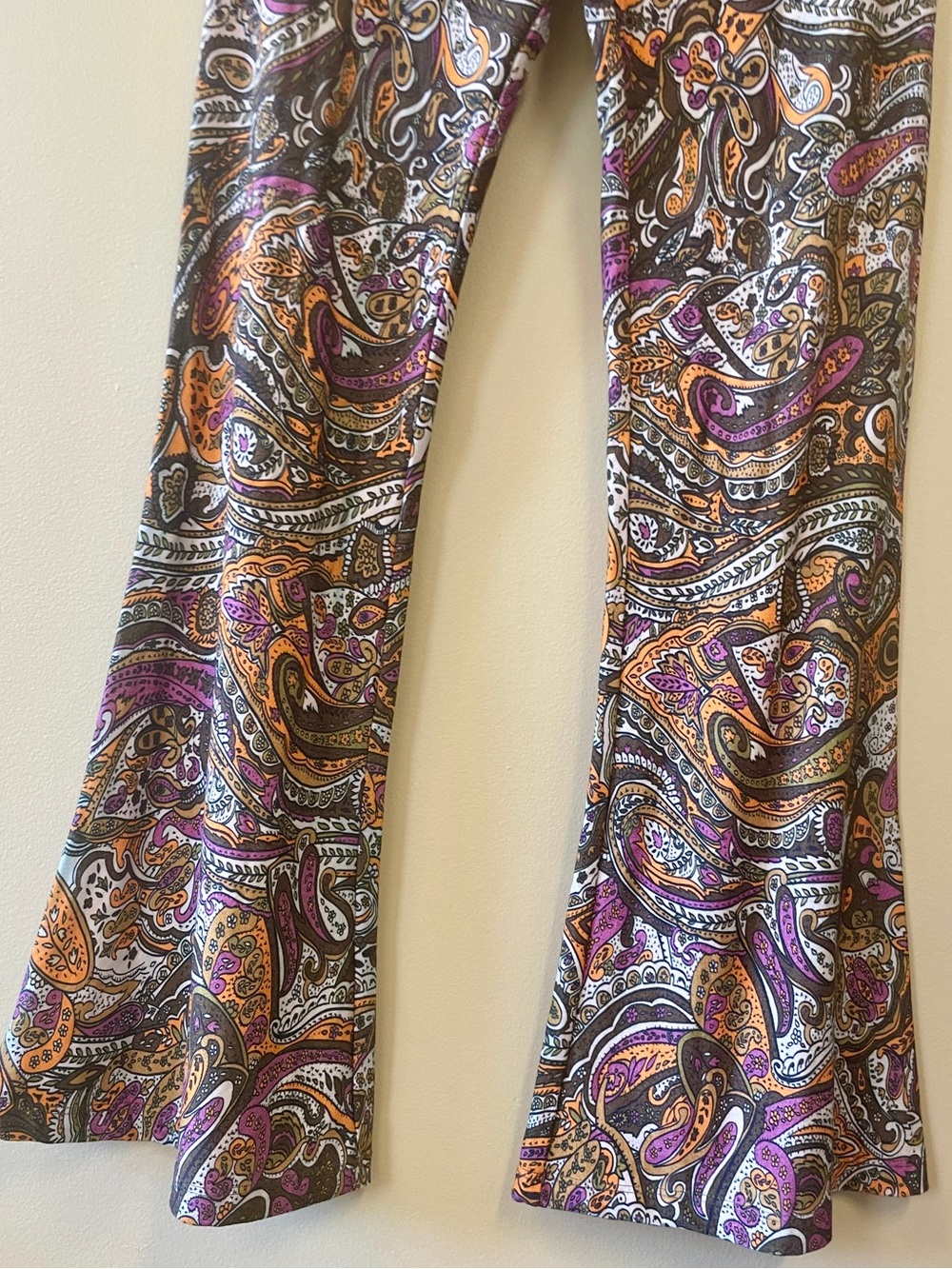 Novella Royale | Iris Bells in Passionfruit Paisley, Sz M ♥ NWOT